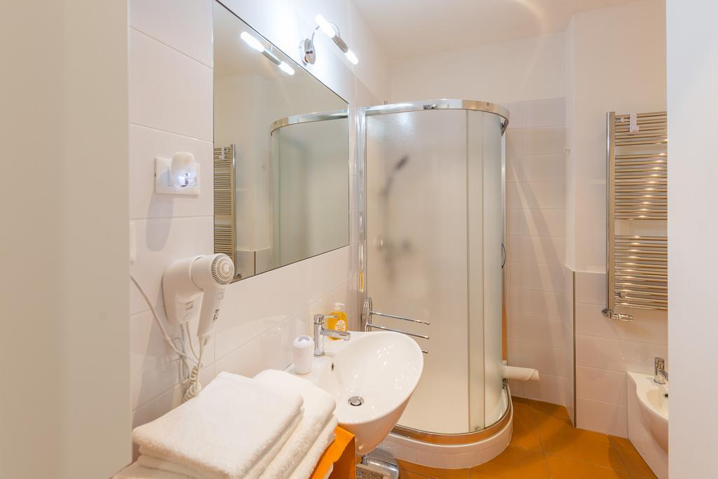 B&B Mondello Holiday Palermo Esterno foto