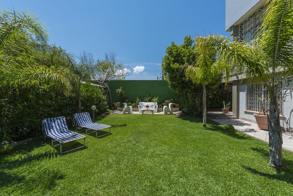 B&B Mondello Holiday Palermo Esterno foto