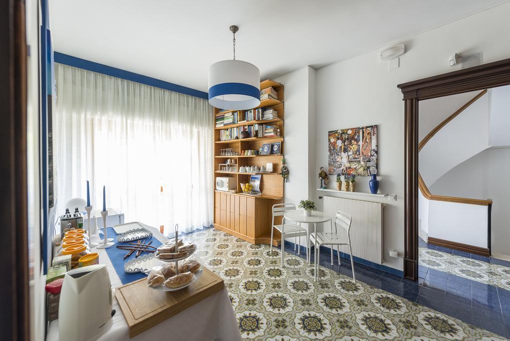 B&B Mondello Holiday Palermo Esterno foto